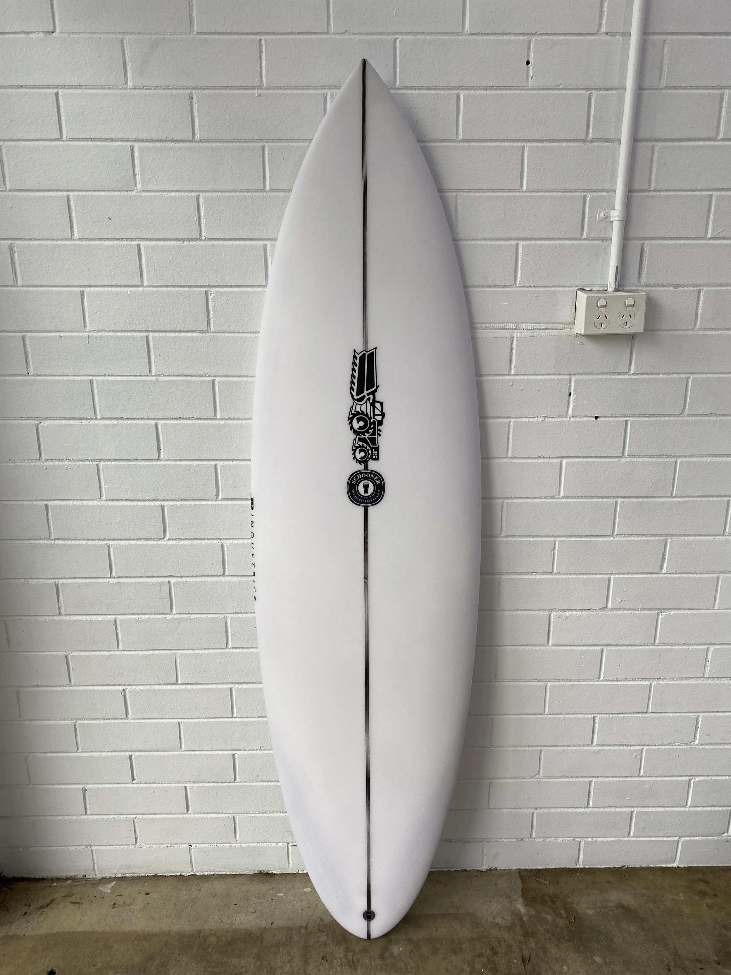 JS サーフボード 5'11